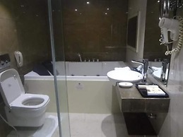Ramee Guestline Hotel Juhu