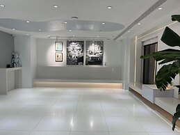 Macau Hotel S