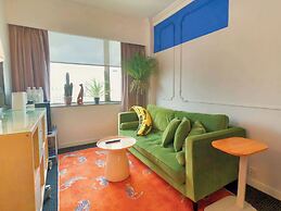 Macau Hotel S