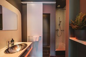 Superbude Altona Paradise