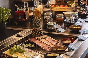 Superbude Altona Paradise