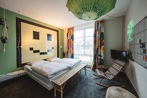 Superbude Altona Paradise