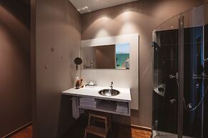 Superbude Altona Paradise