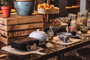 Superbude Altona Paradise