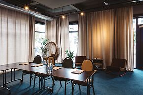 Superbude Altona Paradise