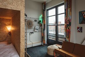 Superbude Altona Paradise