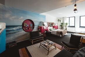 Superbude Altona Paradise