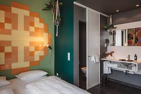 Superbude Altona Paradise