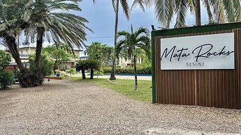 Mata Rocks Resort