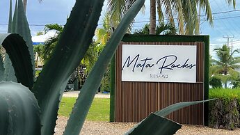 Mata Rocks Resort
