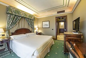 River Château Hotel