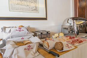 River Château Hotel