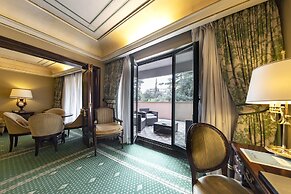 River Château Hotel