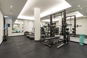 River Château Hotel