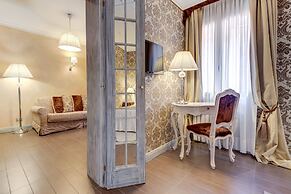 Hotel Antiche Figure