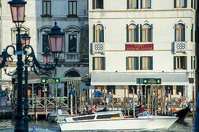 Hotel Antiche Figure