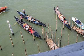 Hotel Antiche Figure