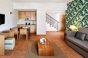 NH Marina Portimao Resort