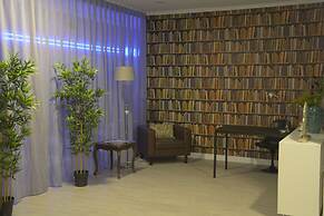 The Navigator - Olympus