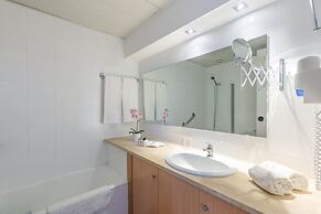 The Navigator - Olympus