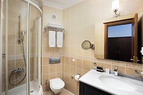 Seven Hills Boutique Hotel