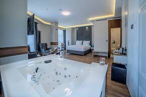 Seven Hills Boutique Hotel