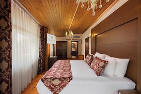 Seven Hills Boutique Hotel