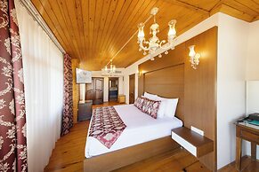 Seven Hills Boutique Hotel