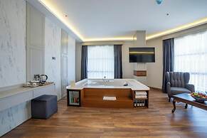 Seven Hills Boutique Hotel