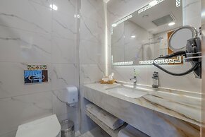 Seven Hills Boutique Hotel