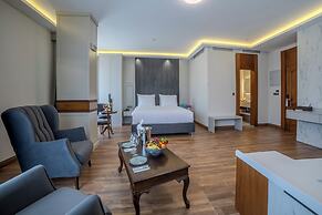 Seven Hills Boutique Hotel