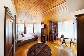 Seven Hills Boutique Hotel