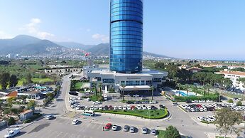 Wyndham Grand Izmir Ozdilek Thermal & Spa