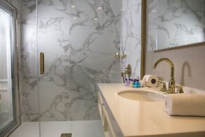 Hotel Mina – Special Class