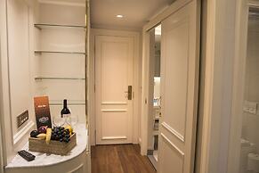 Hotel Mina – Special Class