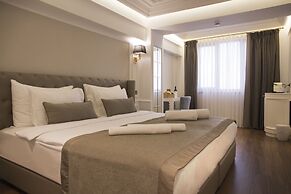 Hotel Mina – Special Class