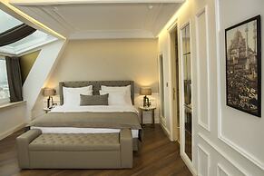 Hotel Mina – Special Class