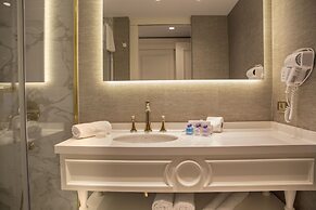 Hotel Mina – Special Class