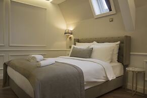 Hotel Mina – Special Class