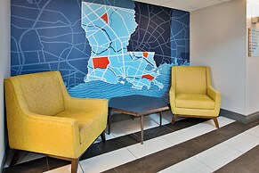 Holiday Inn Express & Suites W. Monroe by IHG