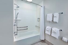 Holiday Inn Express & Suites W. Monroe by IHG