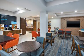 Holiday Inn Express & Suites W. Monroe by IHG