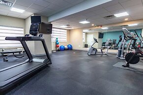 Hampton Inn & Suites Denton