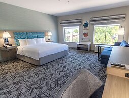 Hampton Inn & Suites Denton