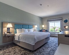 Hampton Inn & Suites Denton