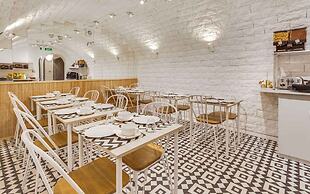 Hotel Carladez Cambronne