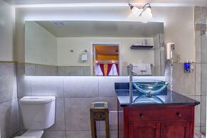 Pegasus International Hotel