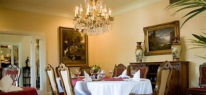 The Sanford House Inn & Spa