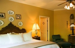 The Sanford House Inn & Spa