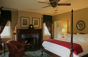 The Sanford House Inn & Spa
